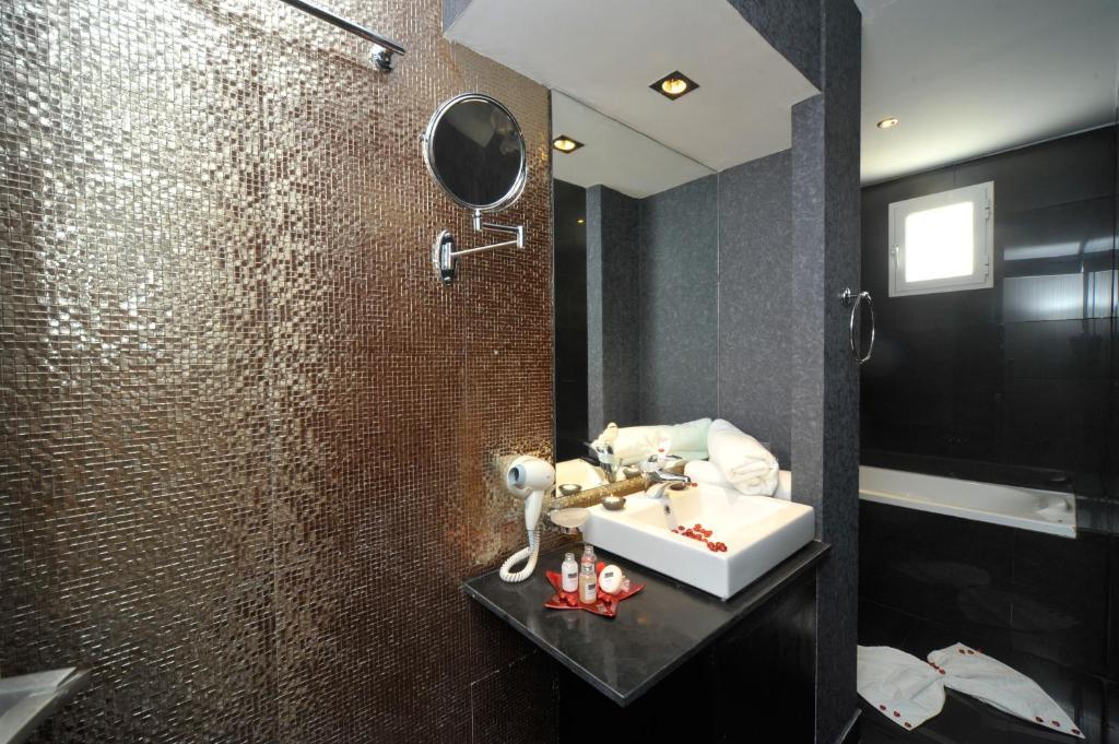 Le Trianon Luxury & 4* Casablanca