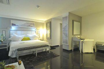 Hotel Le Trianon Luxury &