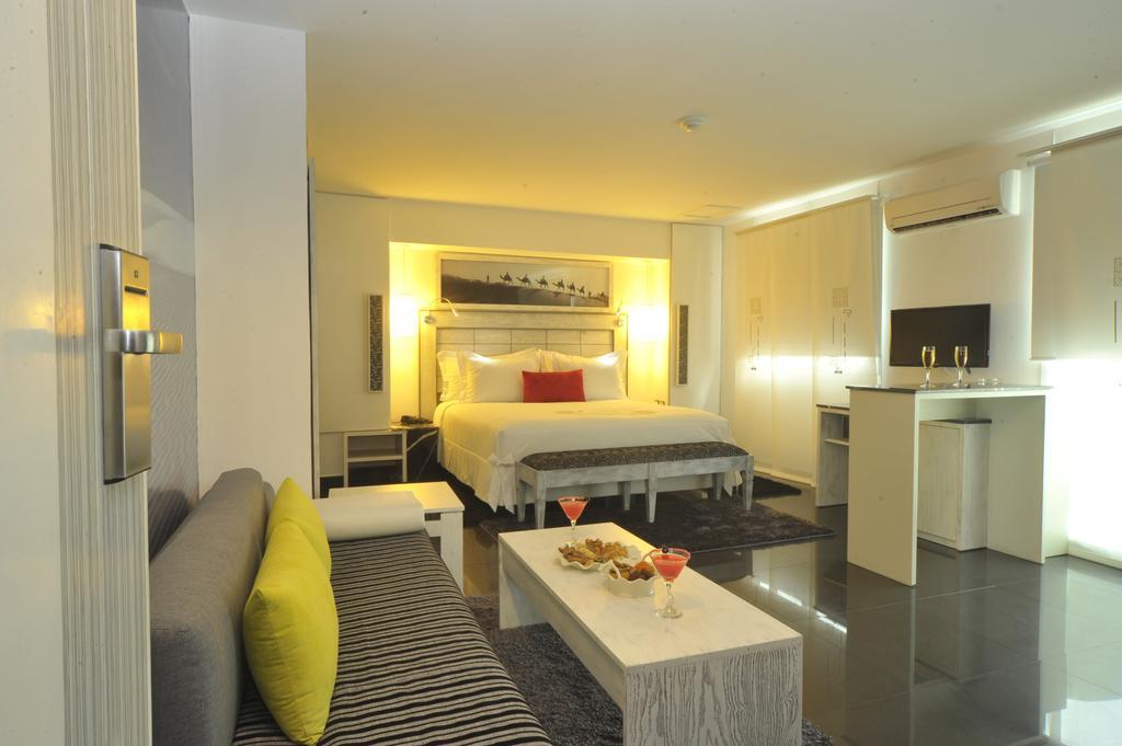 Le Trianon Luxury & 4* Casablanca